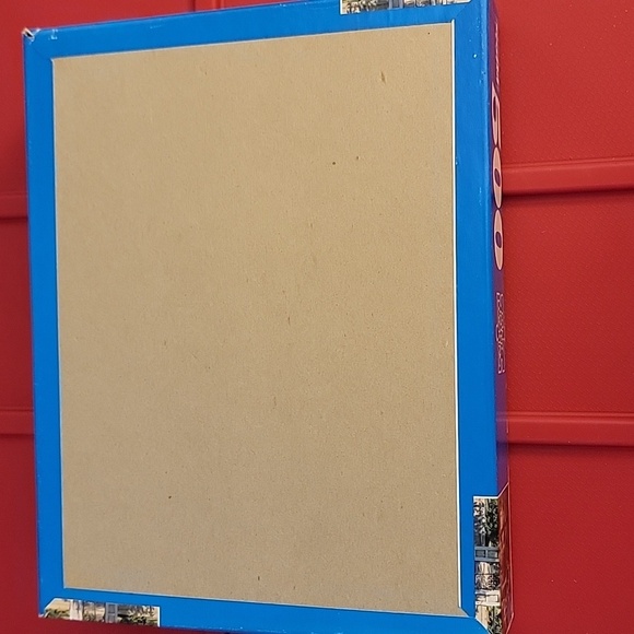 (J8) huge house 500 jigsaw puzzle - Picture 2 of 3